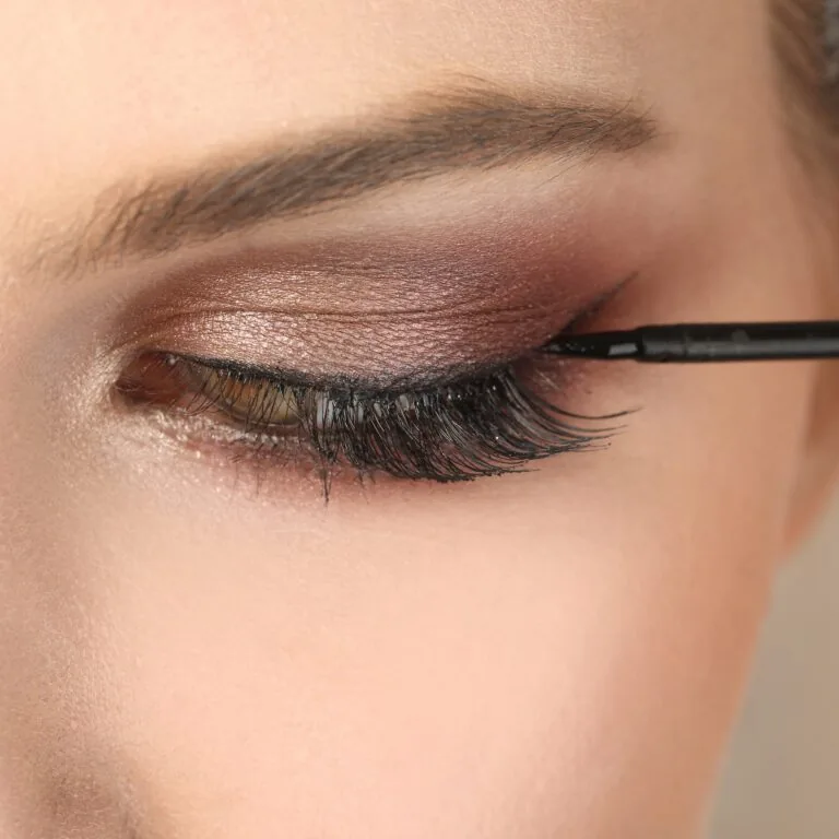Make-up bei Kosmetik SaRi